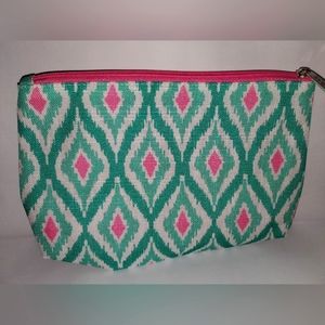Clinique Cosmetics Bag in Pink & Green